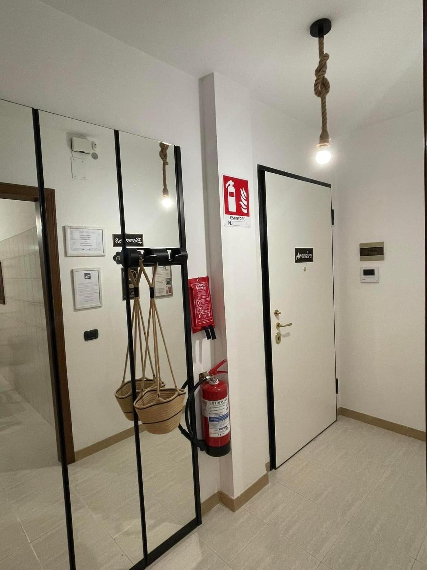 La Dimora Di Zia Angela Appartement Monopoli Buitenkant foto